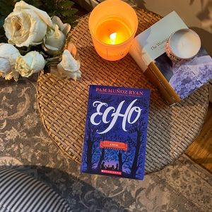 Echo, paperback